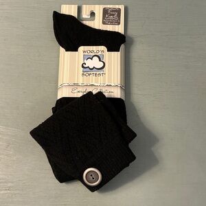 World’s Softest NWT Black Fancy Knee-hi Boot Sock Women’s Shoe Size 6-10